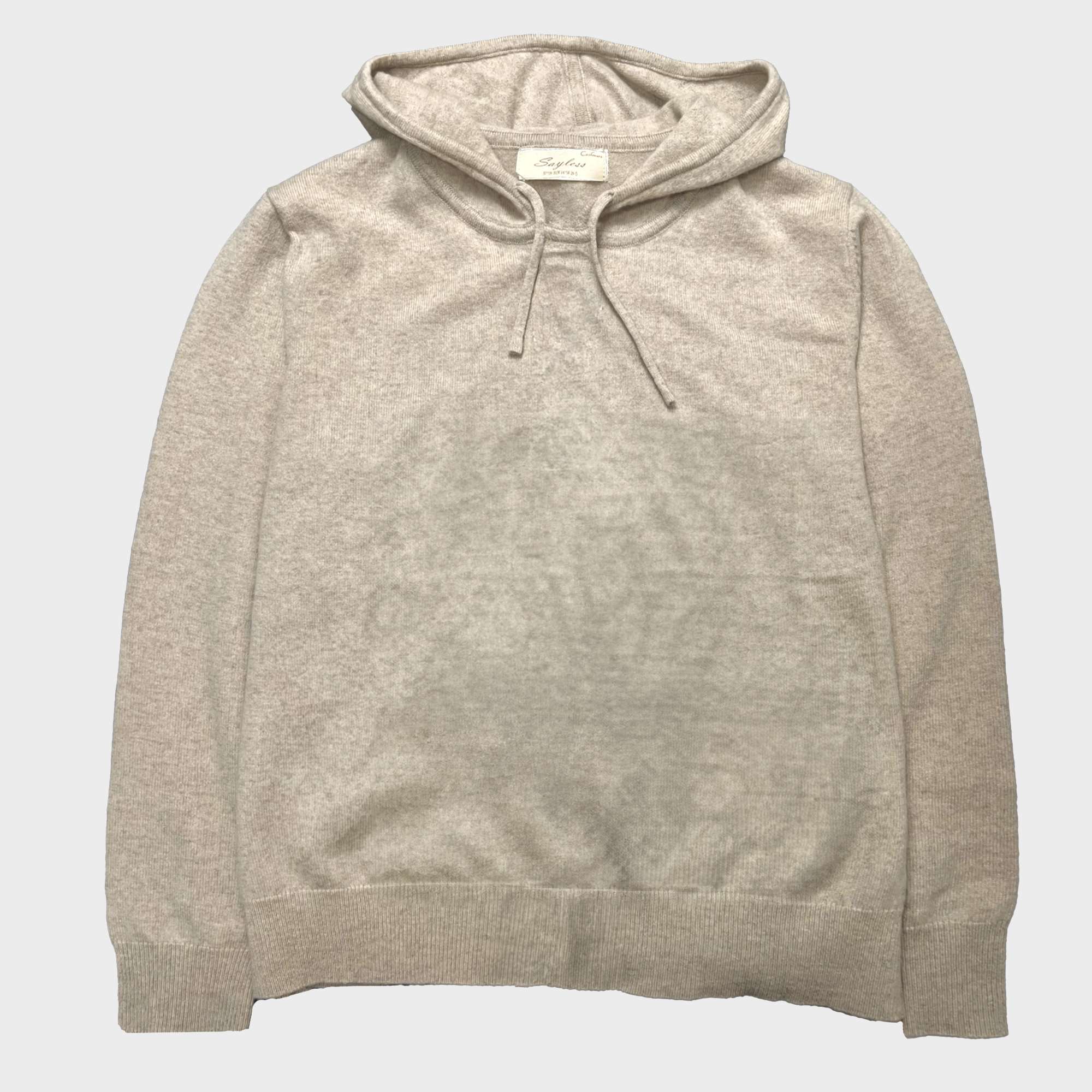 Beige Kashmir Hoodie  
Kashmir Hoodie i regular fit, true to size.  
Tillverkad av högkvalitativ kashmir för överlägsen komfort och varaktighet. Idealisk för vardagsbruk. Beige Kashmir Hoodie.